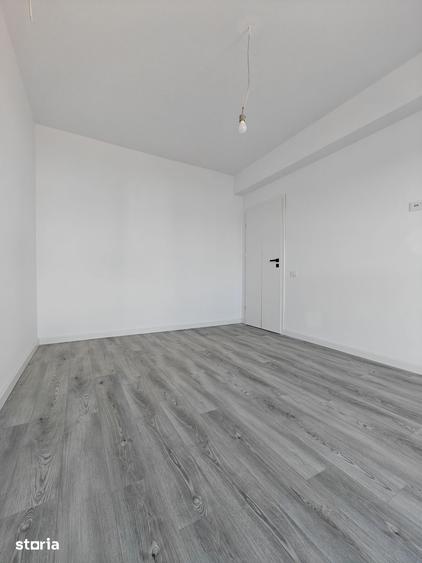 Casă cu 5 camere cu Teren 210 Mp în Ghencea