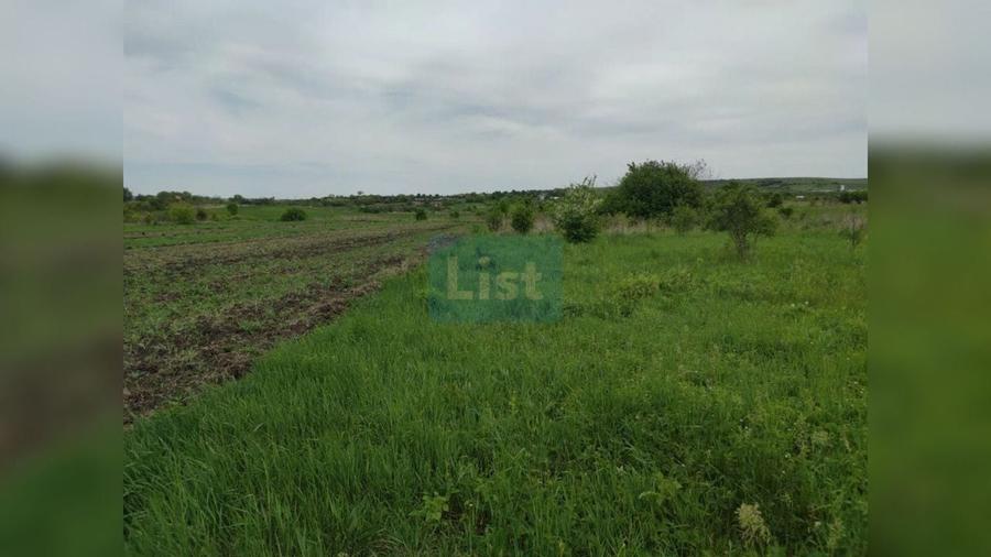 Teren agricol intravilan de 800 mp, în Sopor