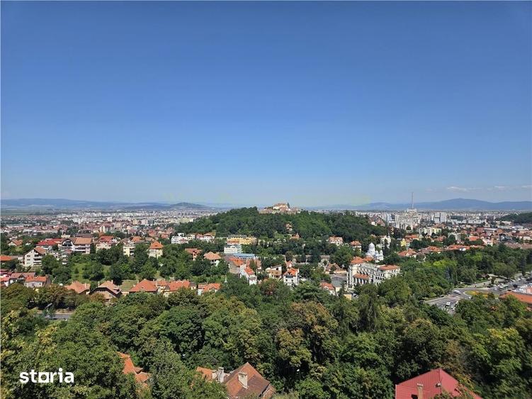 Apartament cu 3 camere în Schei