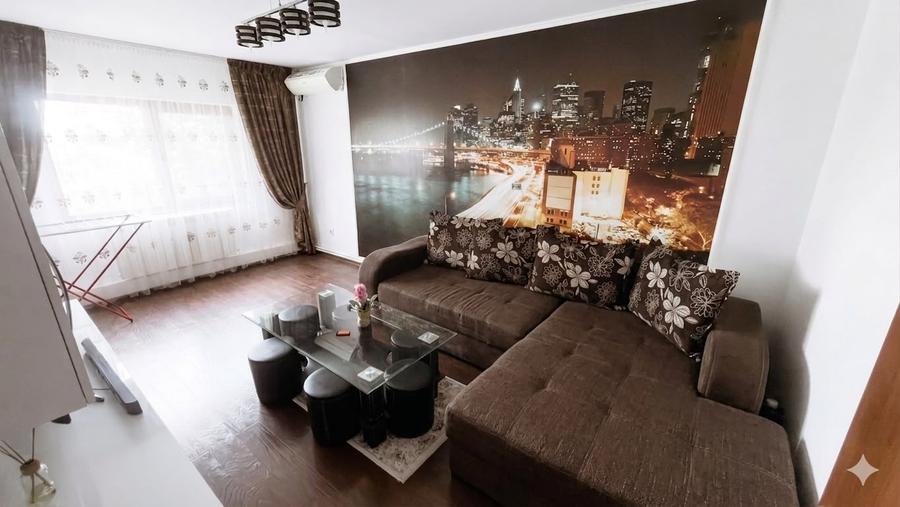 Apartament cu 3 camere decomandat în Țiglina 3