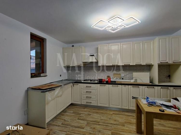 Casă cu 4 camere în Sânnicoară