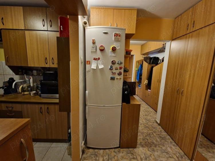 Apartament cu 3 camere decomandat în Decebal