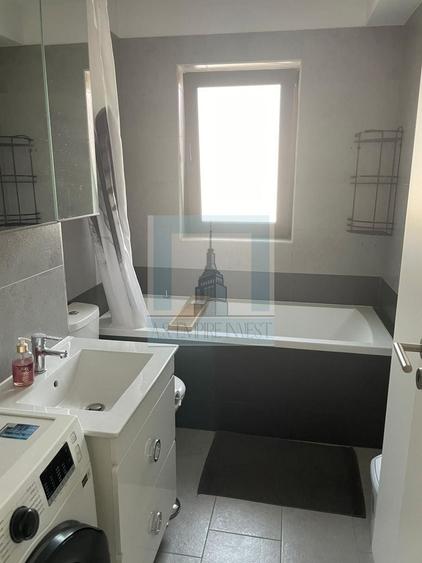 Apartament cu 3 camere decomandat, mobilat în Sânpetru