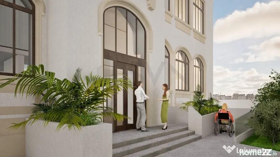 Casă cu 7 camere cu Teren 956 Mp în Central