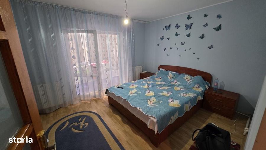 Apartament cu 3 camere în Mircea-Vodă