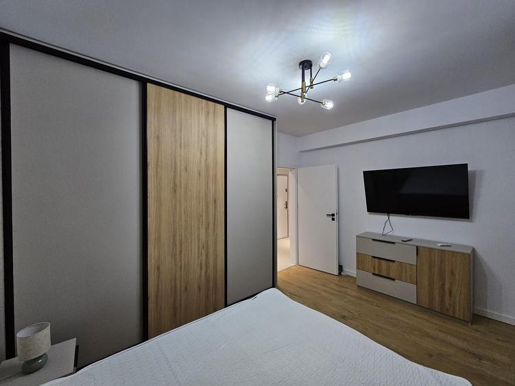 Apartament cu 2 camere decomandat în Tunari