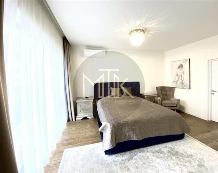 Casă individuală cu 5 camere cu Piscina în Iancu Nicolae