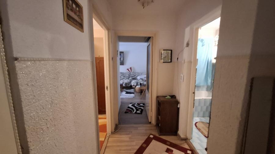 Apartament cu 2 camere decomandat în Inel II