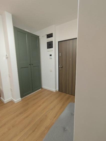 Apartament cu 2 camere semidecomandat, mobilat în Torontalului