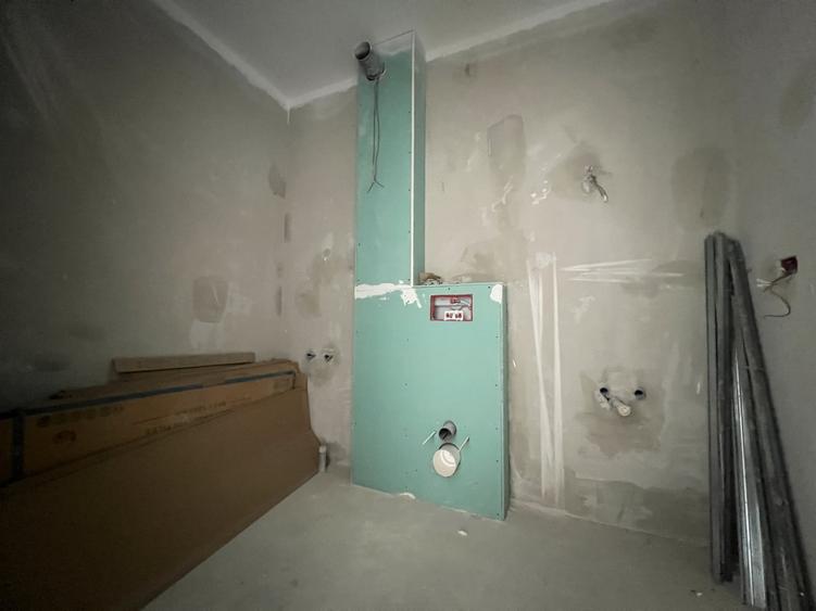 Apartament cu 2 camere decomandat în Giroc
