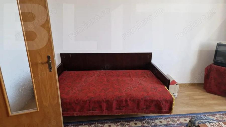 Casă cu 4 camere cu Teren 3166 Mp în Bejan