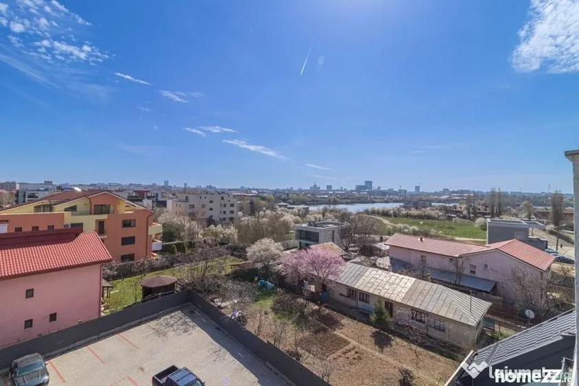 Apartament cu 4 camere decomandat în Sisești