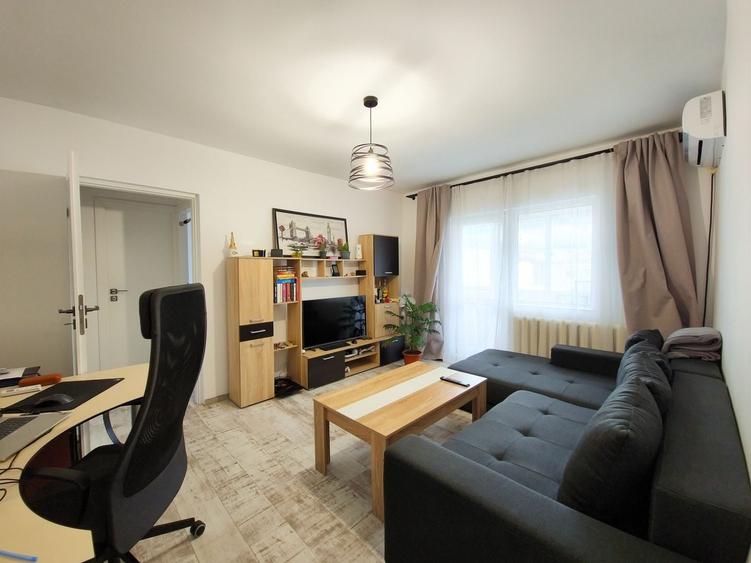 Apartament cu 2 camere semidecomandat, mobilat în Mănăștur — fotografia 1
