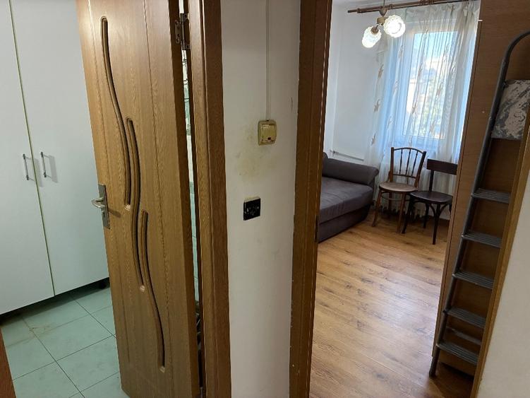 Apartament cu 2 camere decomandat în Rahova
