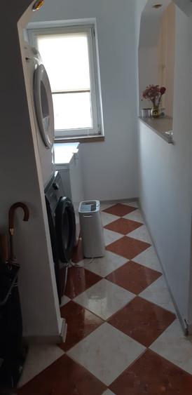 Apartament cu 4 camere semidecomandat în 23 August
