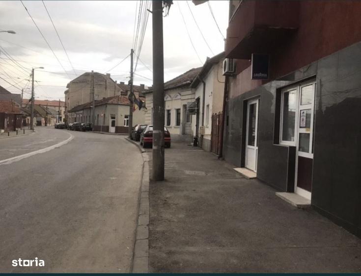Spațiu comercial, de 70 mp, în Exterior Vest