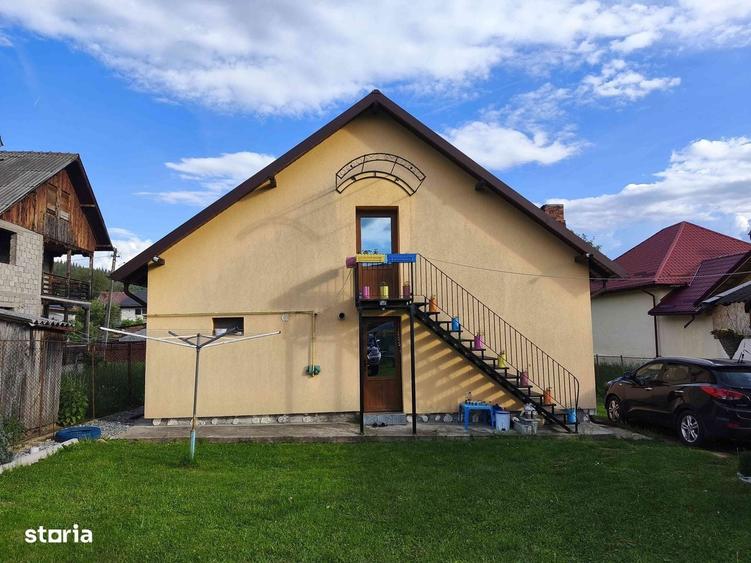 Casă cu 4 camere în Lerești