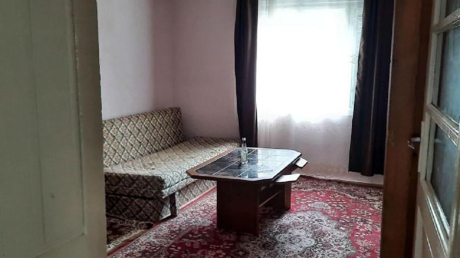 Casă individuală cu 5 camere cu Teren 720 Mp în Poiana Sibiului