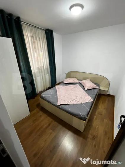 Casă cu 7 camere cu Teren 182 Mp în Beclean