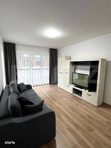 Apartament cu 3 camere în Tractorul