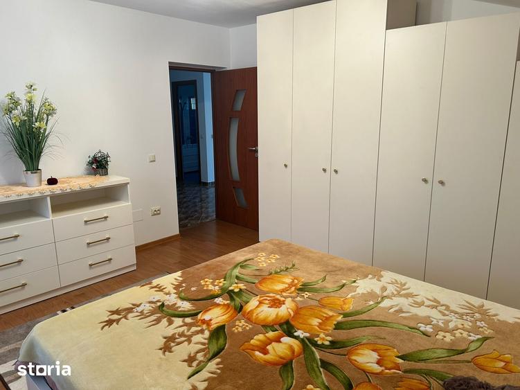 Casă cu 4 camere cu Teren 500 Mp în Bucium