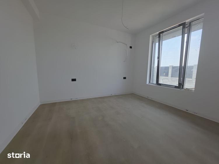 Casă cu 4 camere cu Teren 420 Mp în Centrul Civic