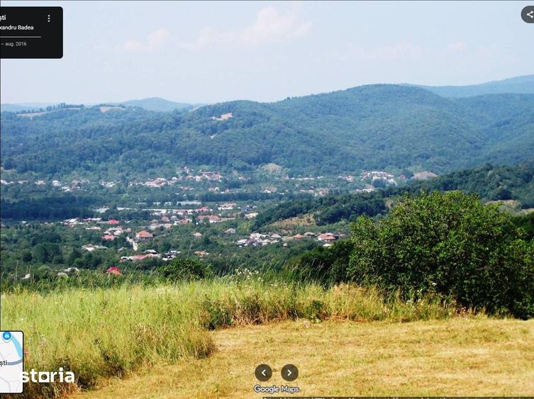Teren de 2400 mp, în Pietroșani