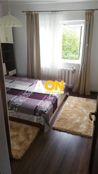 Apartament cu 2 camere decomandat, mobilat în Cetate — fotografia 3
