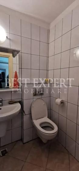 Apartament cu 2 camere semidecomandat în Basarabia