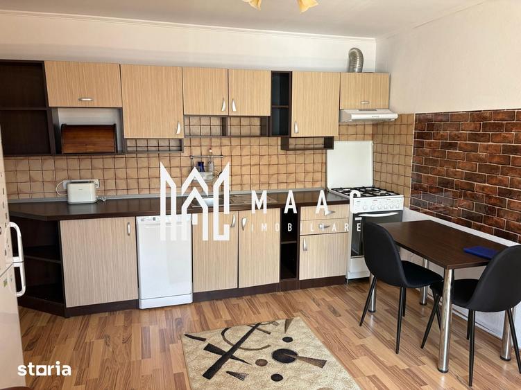 Apartament cu 3 camere decomandat în Turnișor