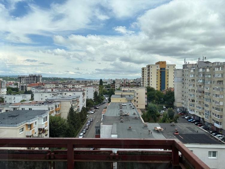 Apartament cu 4 camere în Mănăștur