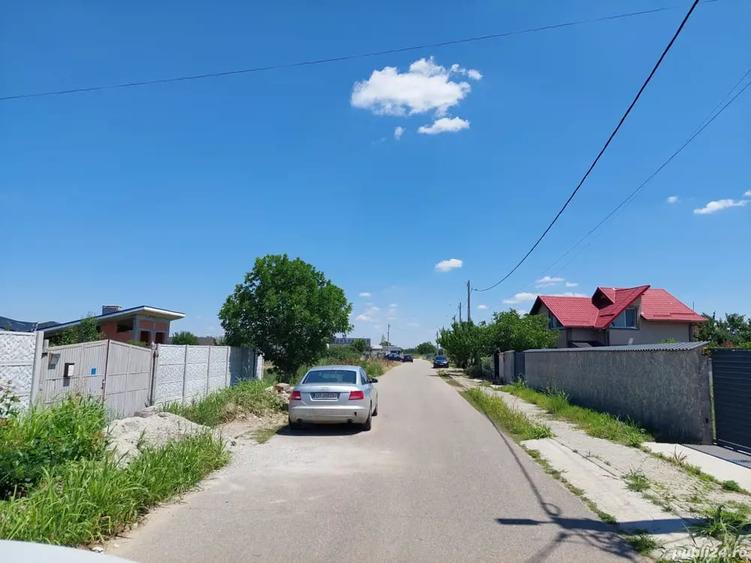 Teren de 2250 mp, în Milcov