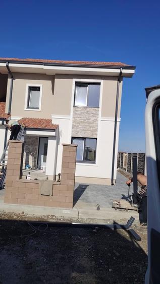 Casă cu 4 camere în Rudicica