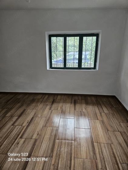 Casă cu Teren 1150 Mp în Vârtop
