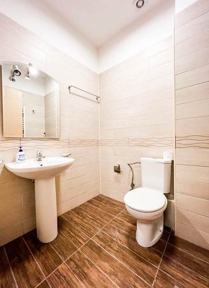 Apartament cu 4 camere decomandat, mobilat în Herăstrău