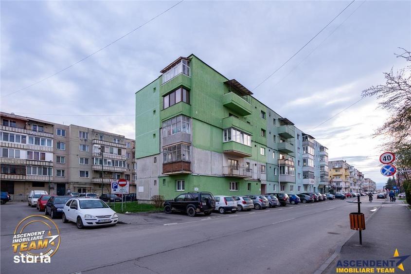 Apartament cu 2 camere decomandat în Central