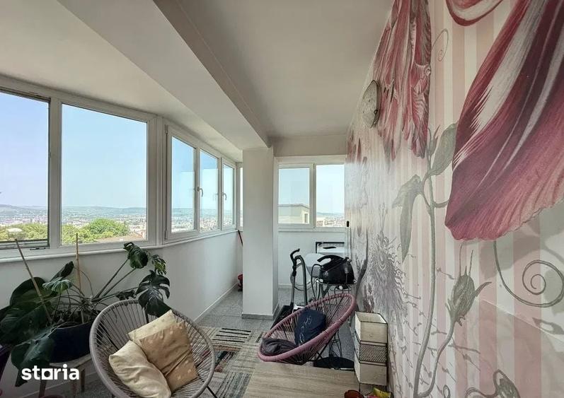 Apartament cu 3 camere în Andrei Mureșanu