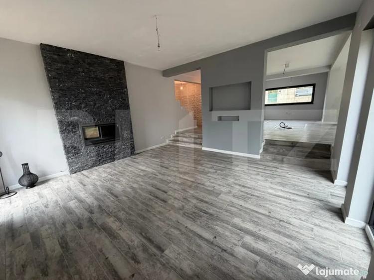 Vila de lux , 272 mp construiti , 800 mp teren , zona rezide - 5