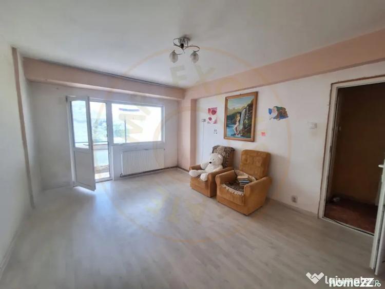 Apartament 3 camere, etaj 1, Costesti, Arges. 0% Comision - 13