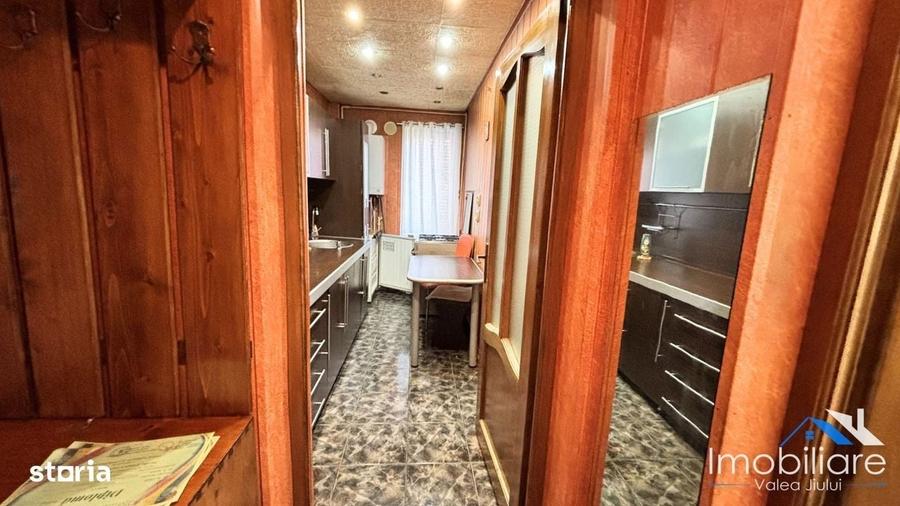 Apartament 2 camere Petrosani | Str. Avram Iancu | Langa Politie - 3