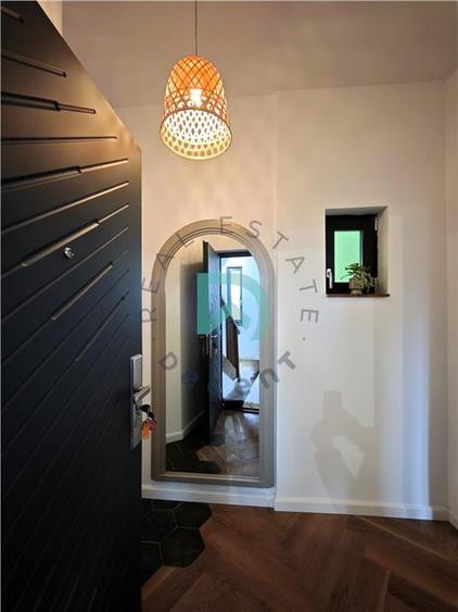 Apartament cu 2 camere decomandat în Ultracentral