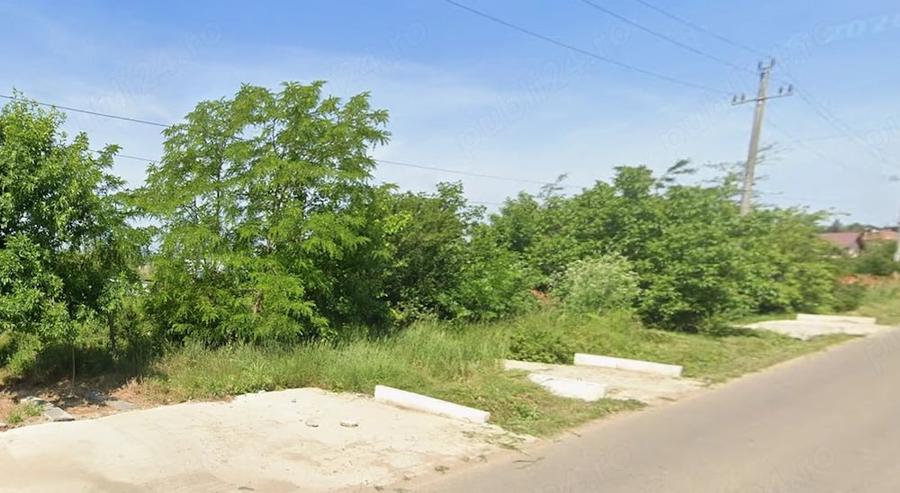 Teren de 2290 mp, în Periș