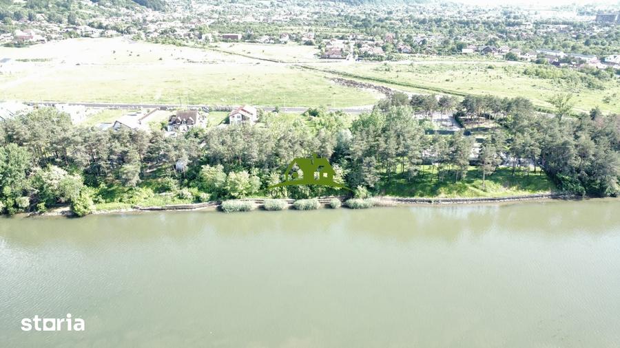 Teren de 1380 mp, în Goranu