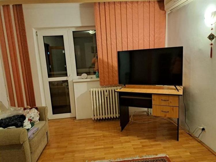 Apartament cu 2 camere decomandat, mobilat în 1 Mai