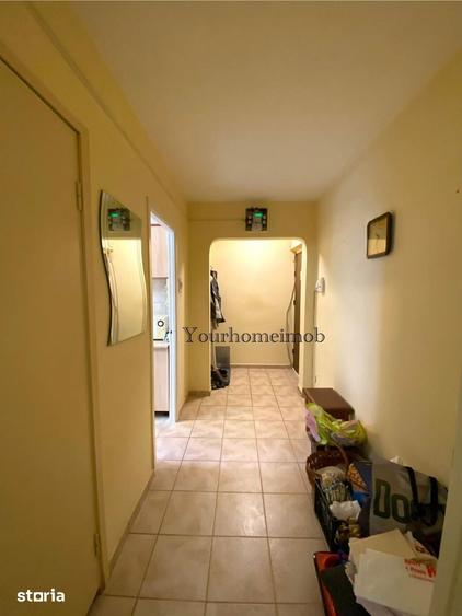 Apartament cu 2 camere semidecomandat în Valea Rosie