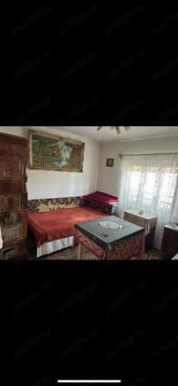 Casă cu 4 camere cu Teren 1700 Mp în Găneasa