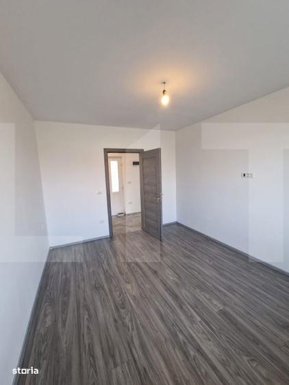 Casă cu 3 camere cu Teren 372 Mp în Peciu Nou