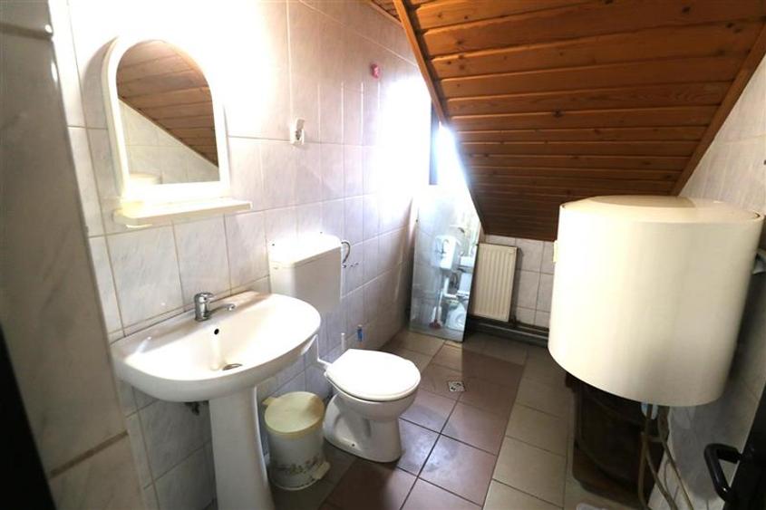 Garsonieră decomandată în Bucovina