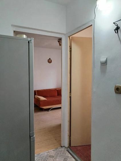 Garsonieră decomandată în Nord