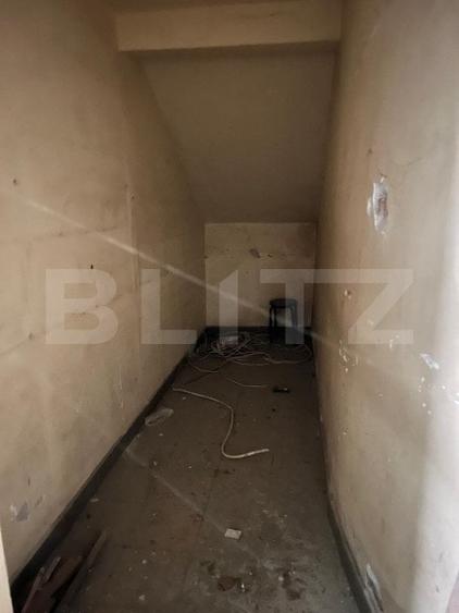 Spațiu comercial, de 60.810001373291 mp, în Burdujeni